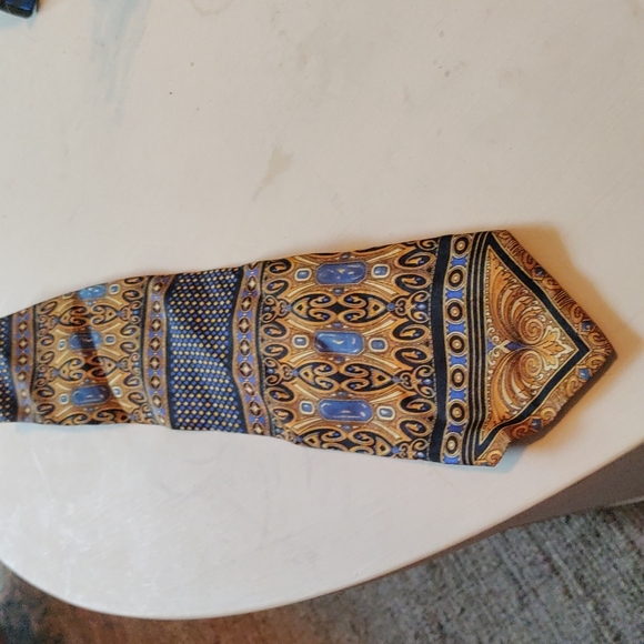 Ondee 100% silk tie made in Italy - Picture 1 of 3
